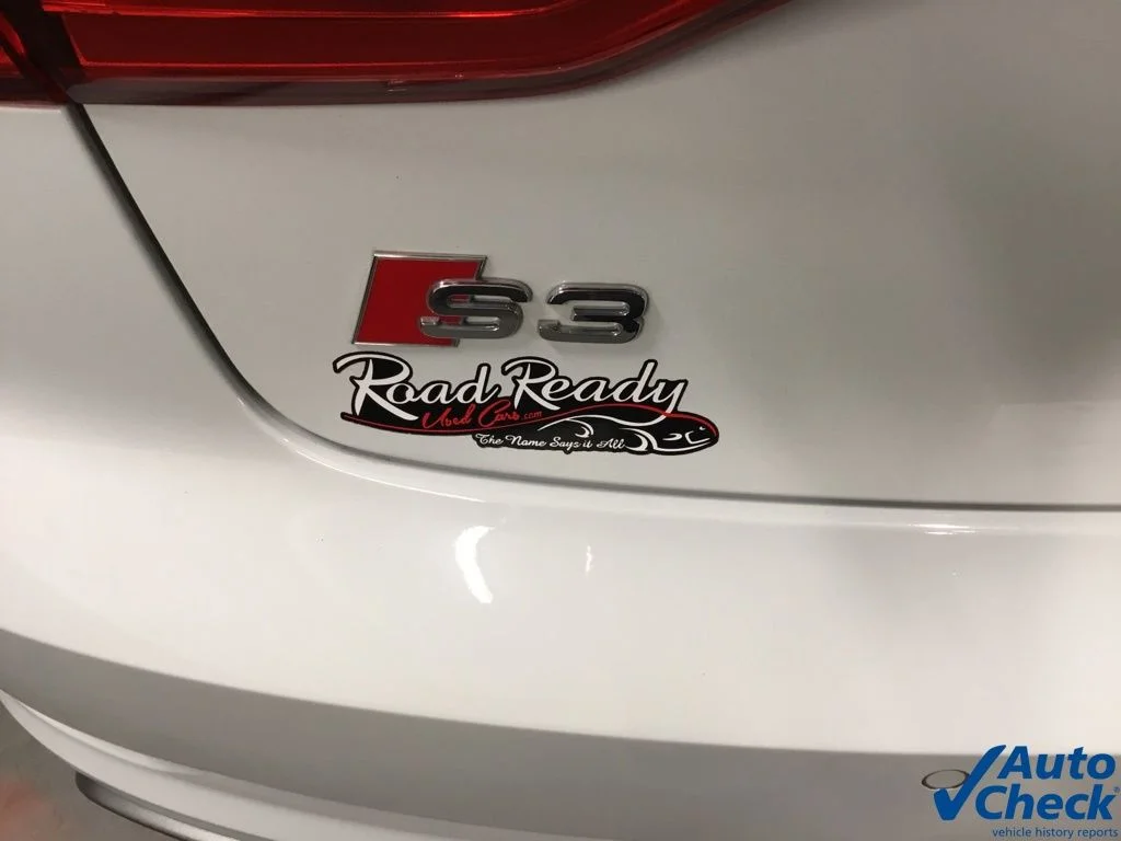 Used 2016 White Audi 2.0T Prestige image 14