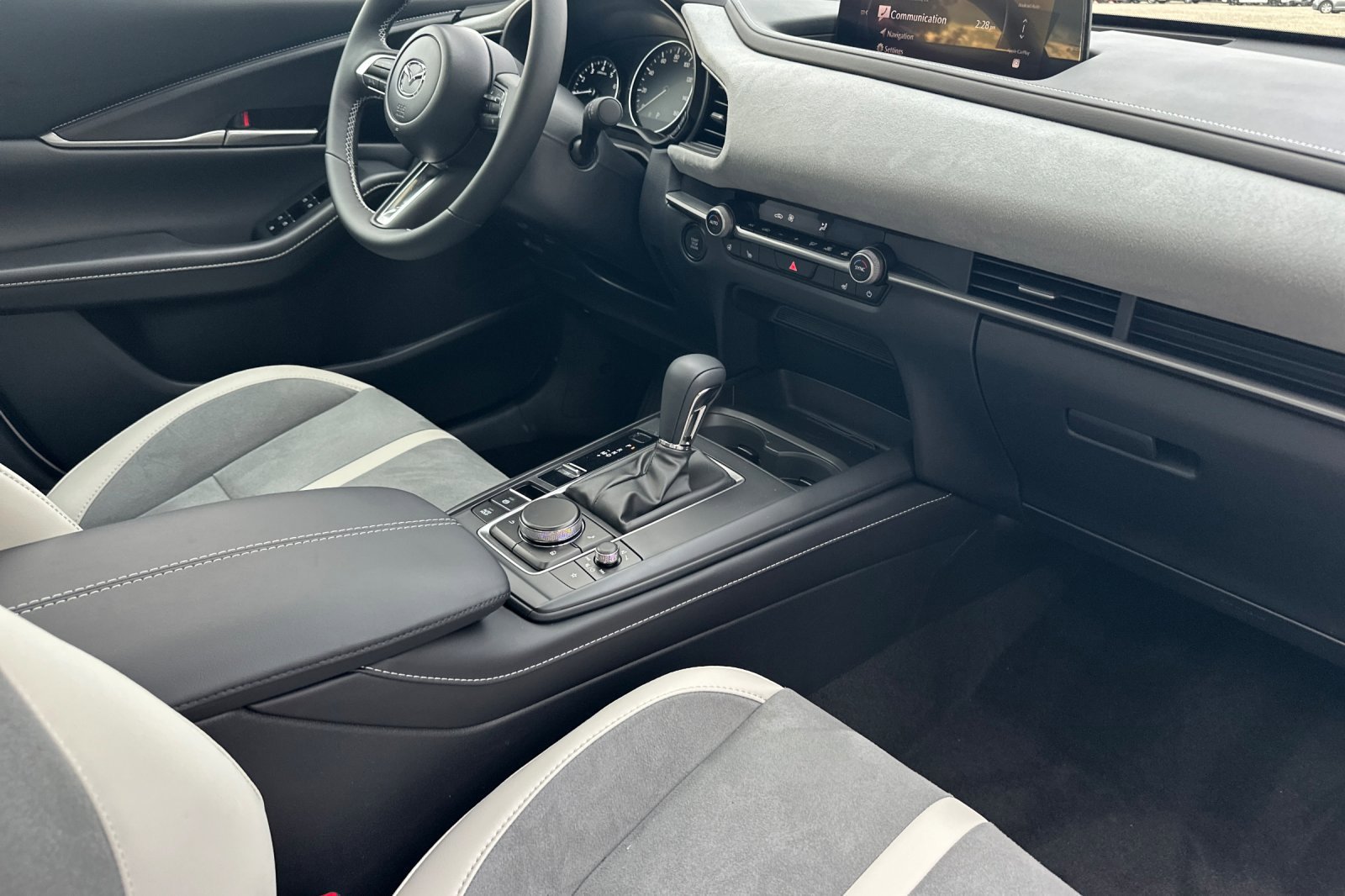 New 2026 SNOWFLAKE WHITE PEARL MAZDA 2.5 Turbo Aire Edition image 18