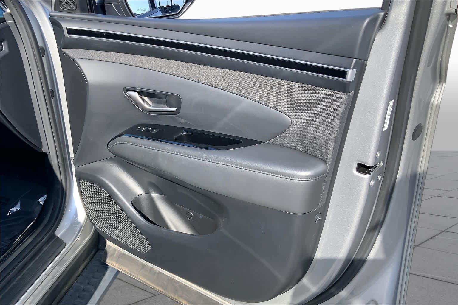 Used 2023 Shimmering Silver Hyundai XRT image 21