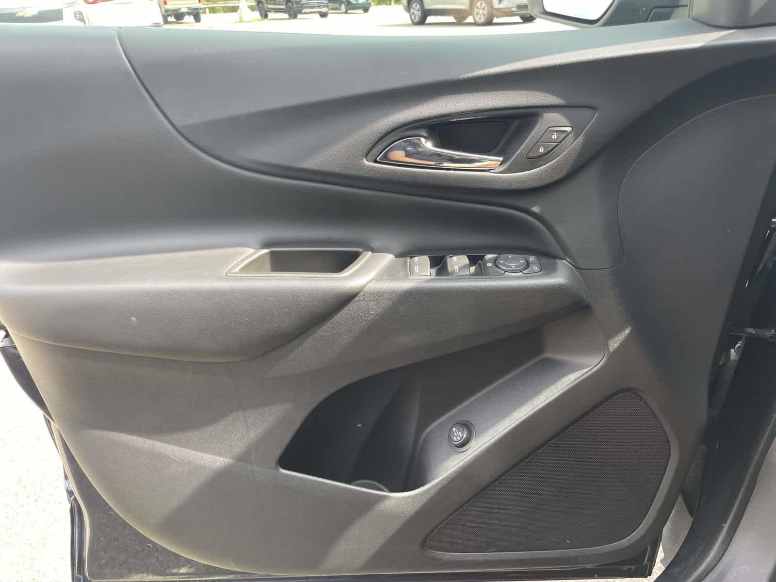 Used 2018 STORM BLUE METALLIC Chevrolet LT image 40