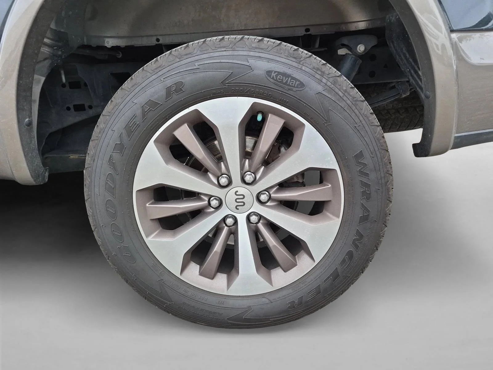 Used 2018 Black Velvet Ford King Ranch image 13