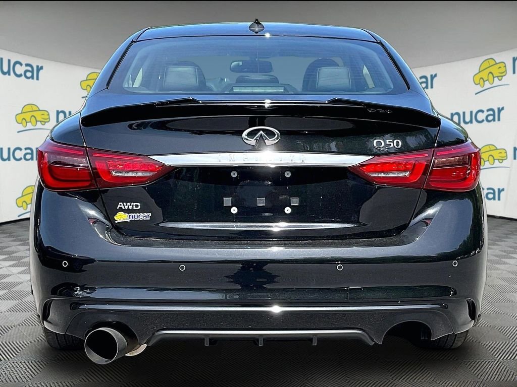 Used 2023 Black INFINITI LUXE image 5