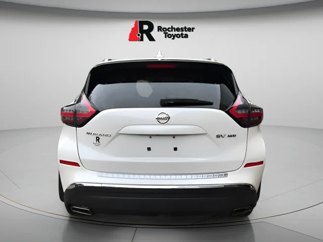 Used 2019 White Nissan SV image 6