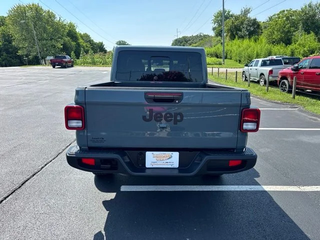 New 2026 Anvil Clearcoat Jeep Sport S image 6