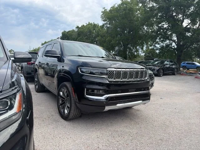 2022 Jeep Grand Wagoneer
