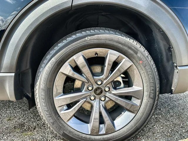 New 2026 Agate Black Metallic Ford Active image 20
