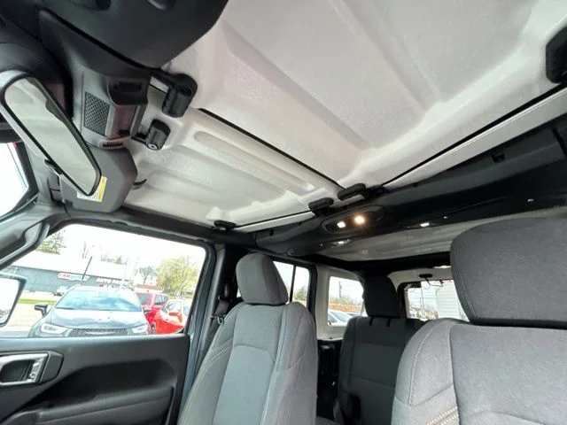 New 2026 Anvil Clear-Coat Exterior Paint Jeep Sport S image 35