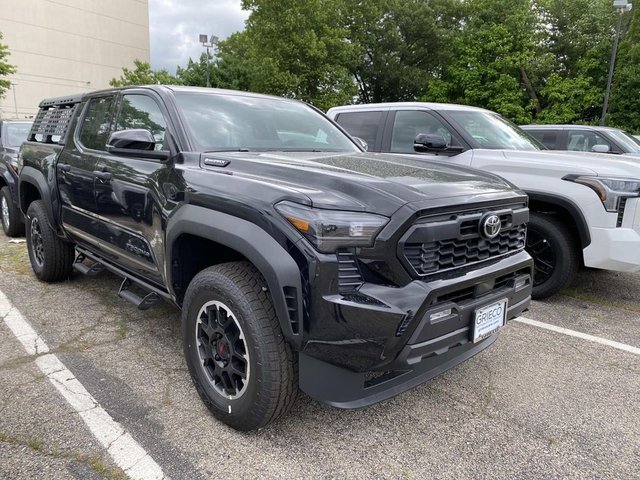 2026 Toyota Tacoma i-FORCE MAX TRD Off-Road i-FORCE MAX