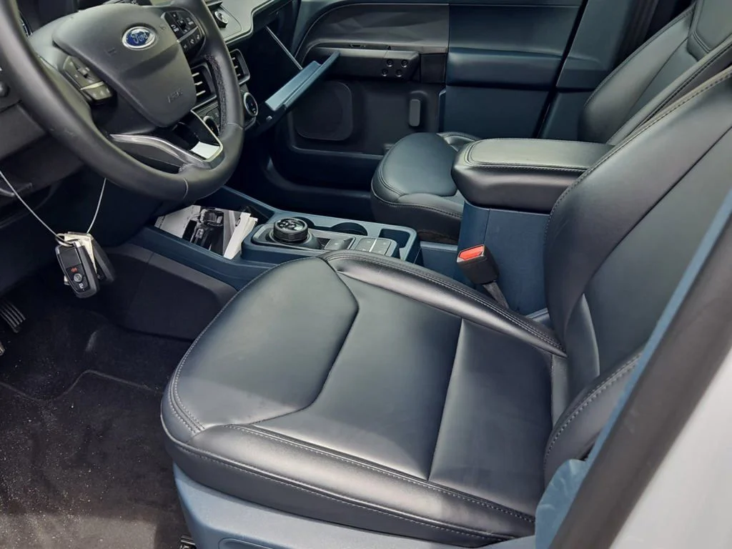 Used 2023 White Ford Lariat image 7