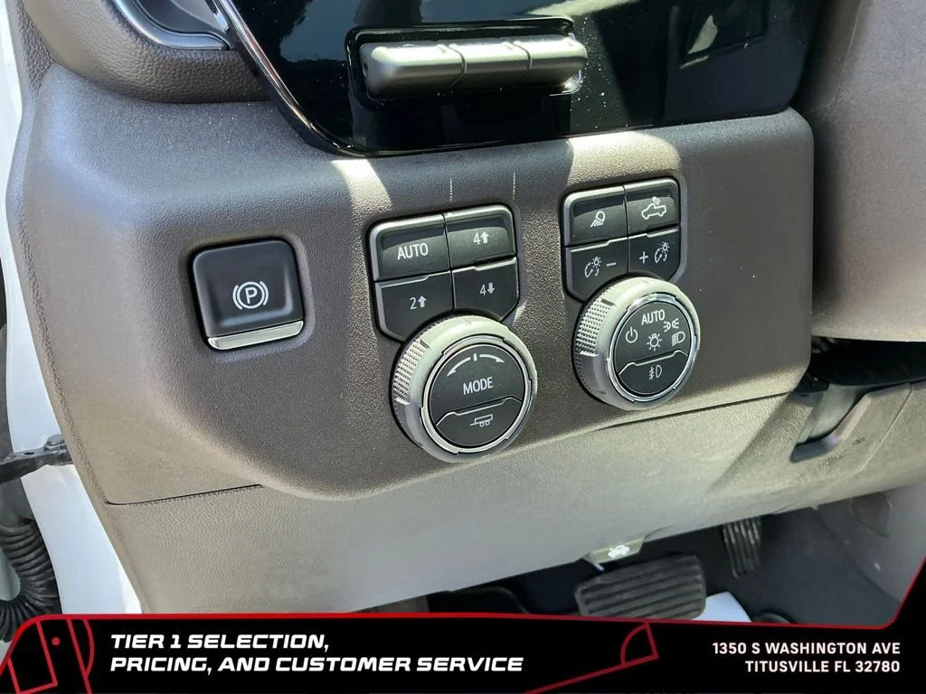 Used 2025 Summit White Chevrolet LTZ DRW image 22