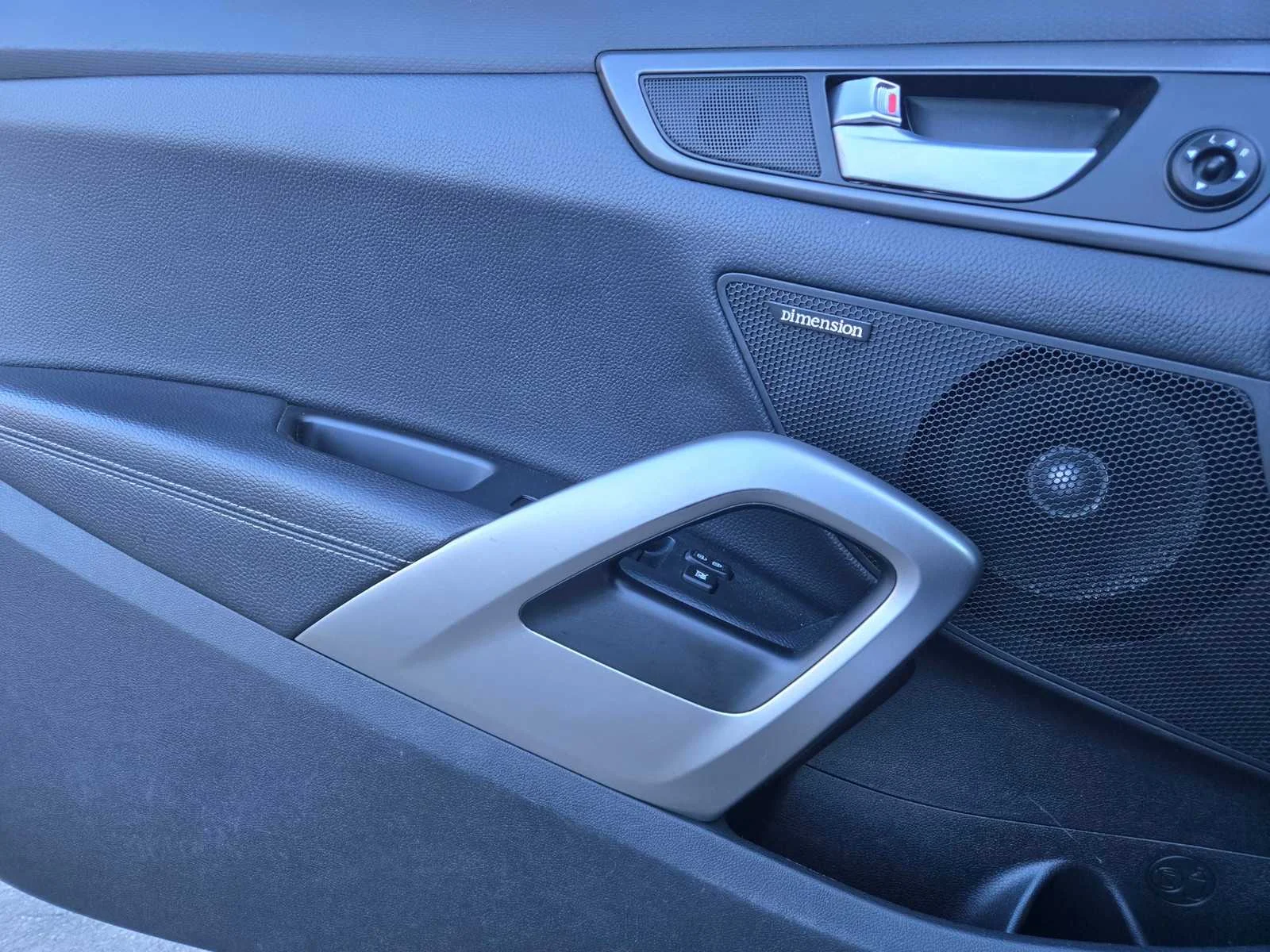 Used 2016  Hyundai Turbo image 24