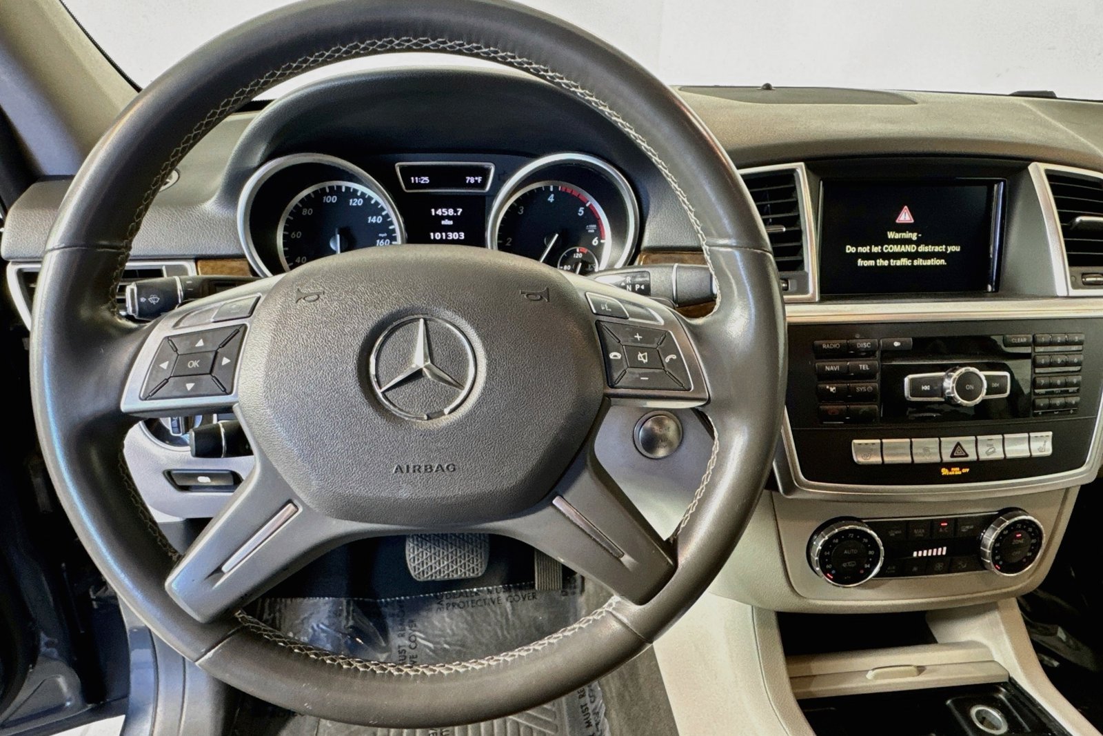 Used 2012 Steel Grey Metallic Mercedes-Benz ML 350 BlueTEC® image 11