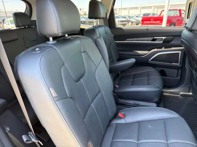 2023 Kia Telluride EX - Photo 22