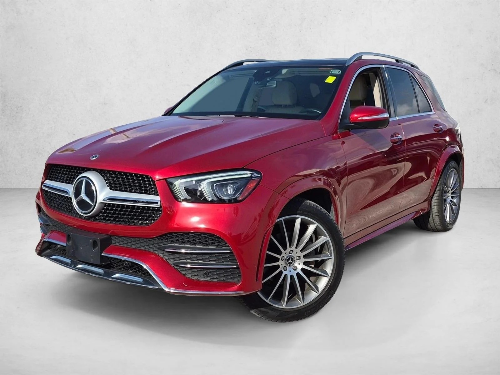 Used 2022 Manufaktur Cardinal Red Metallic Mercedes-Benz GLE 350 image 1