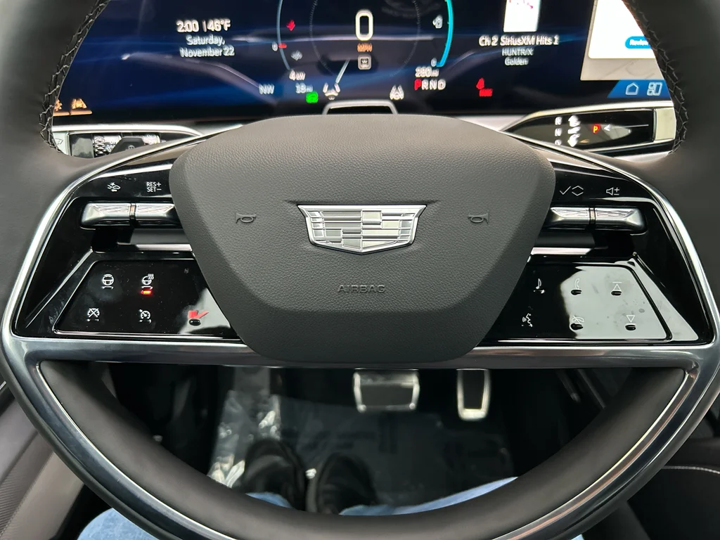 2026 Cadillac VISTIQ Luxury - Photo 23