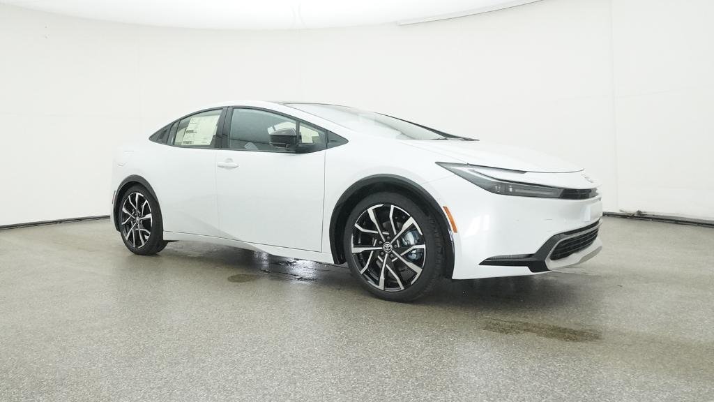 New 2026 Wind Chill Pearl Toyota XSE Premium image 71