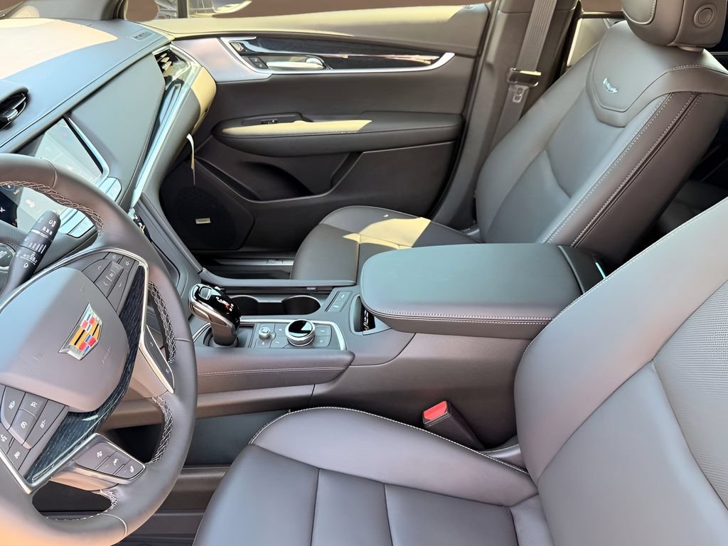 2026 Cadillac XT5 Premium Luxury - Photo 8