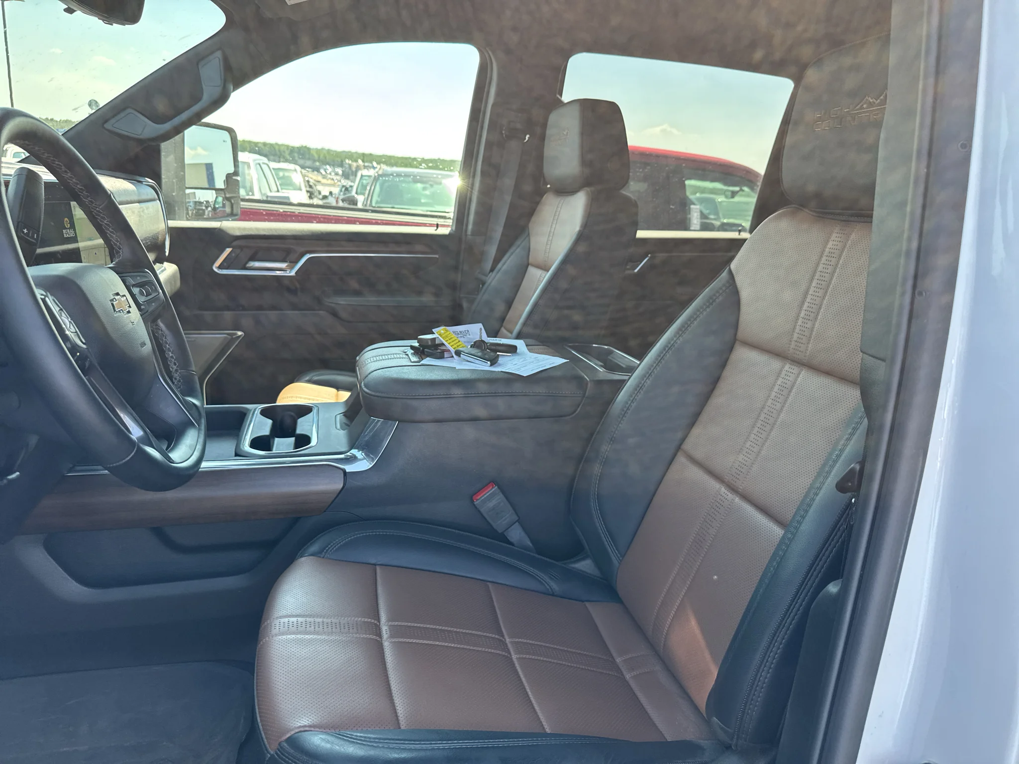 Used 2026 Summit White Chevrolet High Country image 12
