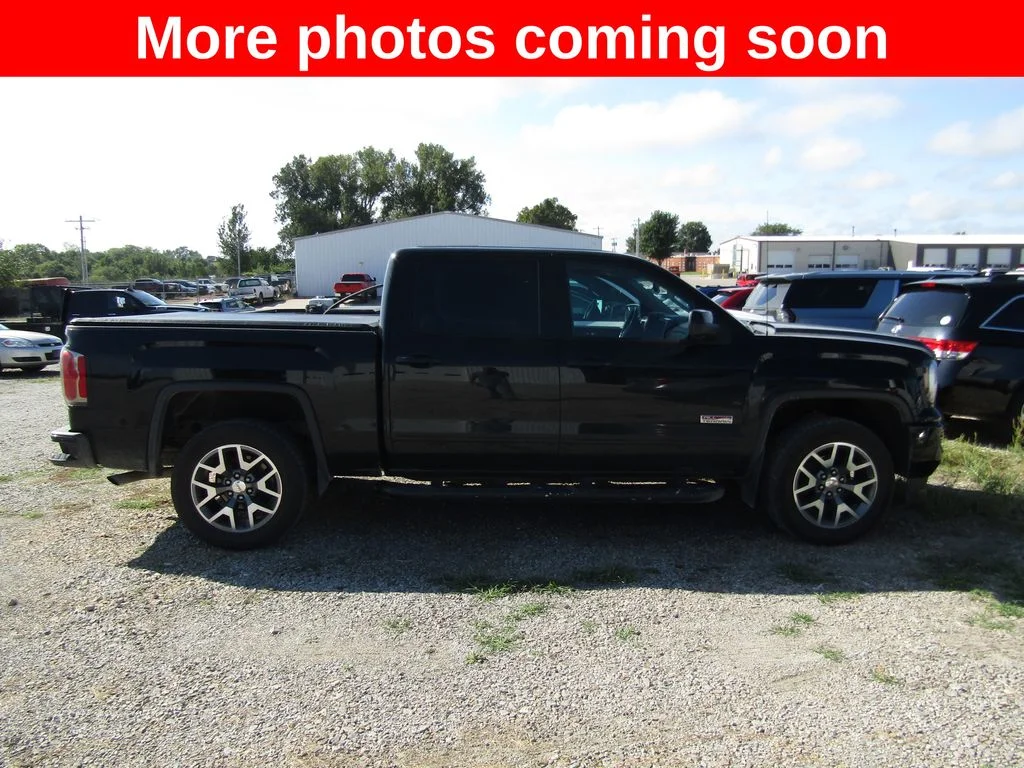 Used 2018 Onyx Black GMC SLT image 7