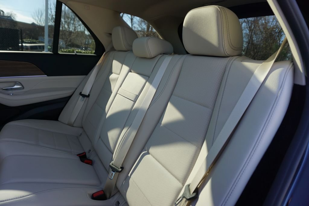 Used 2026 Black Mercedes-Benz GLE 350 image 14