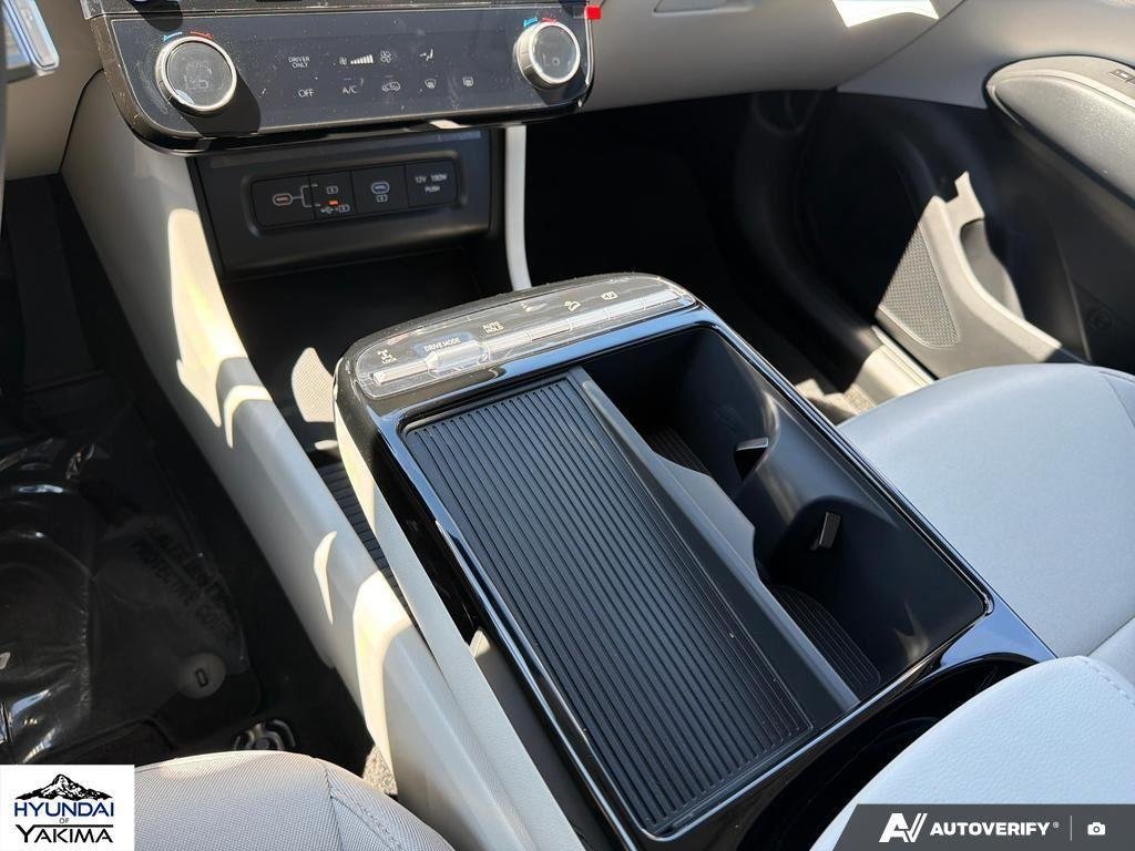 New 2026 Shimmering Silver Hyundai Blue image 18