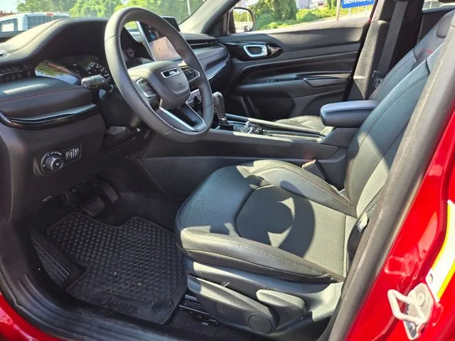 Used 2025 Red Jeep Trailhawk image 10