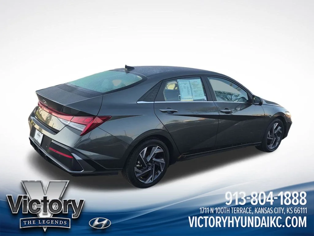 Used 2024 Gray Hyundai Limited image 5