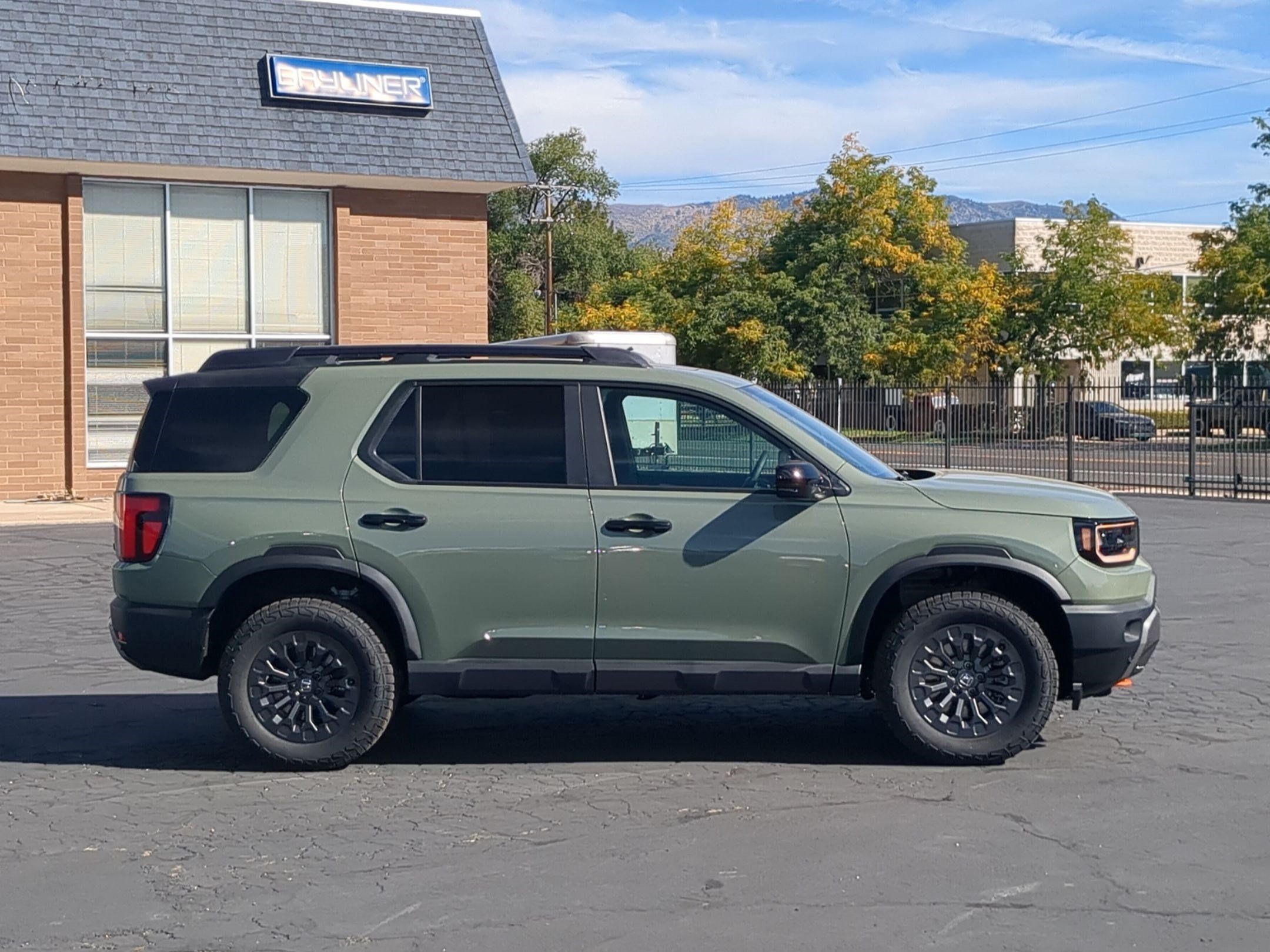 New 2026 Ash Green Metallic Honda TrailSport image 2