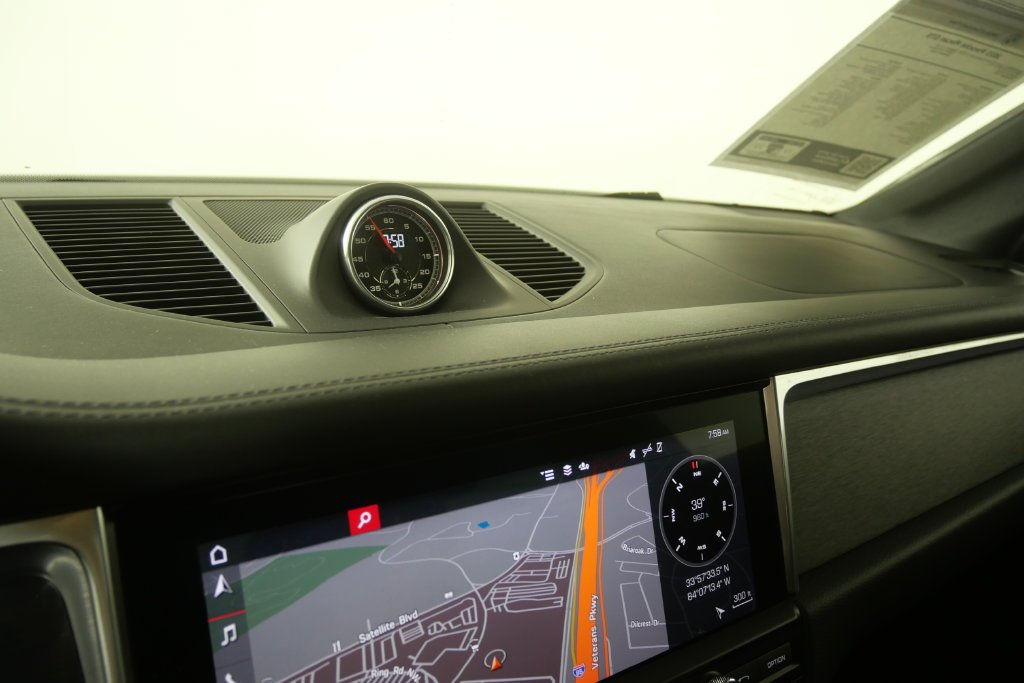 Used 2021  Porsche GTS image 21