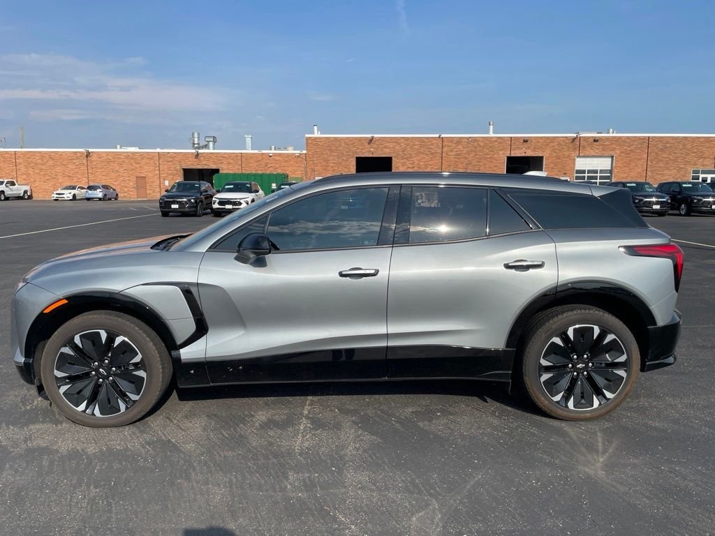Used 2024 Chevrolet Blazer EV RS with VIN 3GNKDCRJ8RS212474 for sale in St. Charles, IL