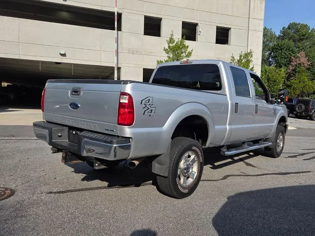 Used 2016 Silver Ford XLT image 9