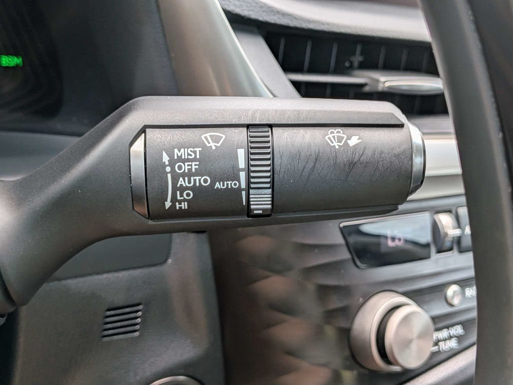 Used 2021 Silver Lexus 350 image 35