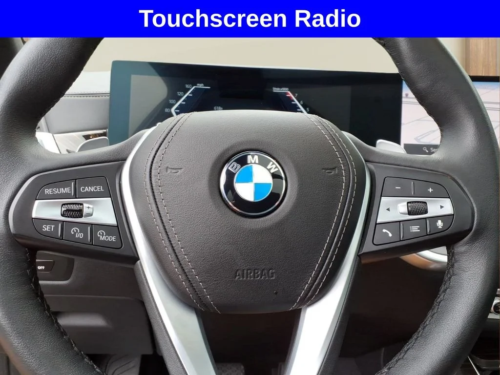 Used 2025 White BMW xDrive40i image 12