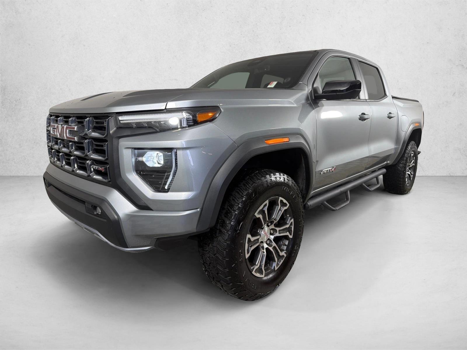 Used 2024 Sterling Metallic GMC 4WD AT4 image 7