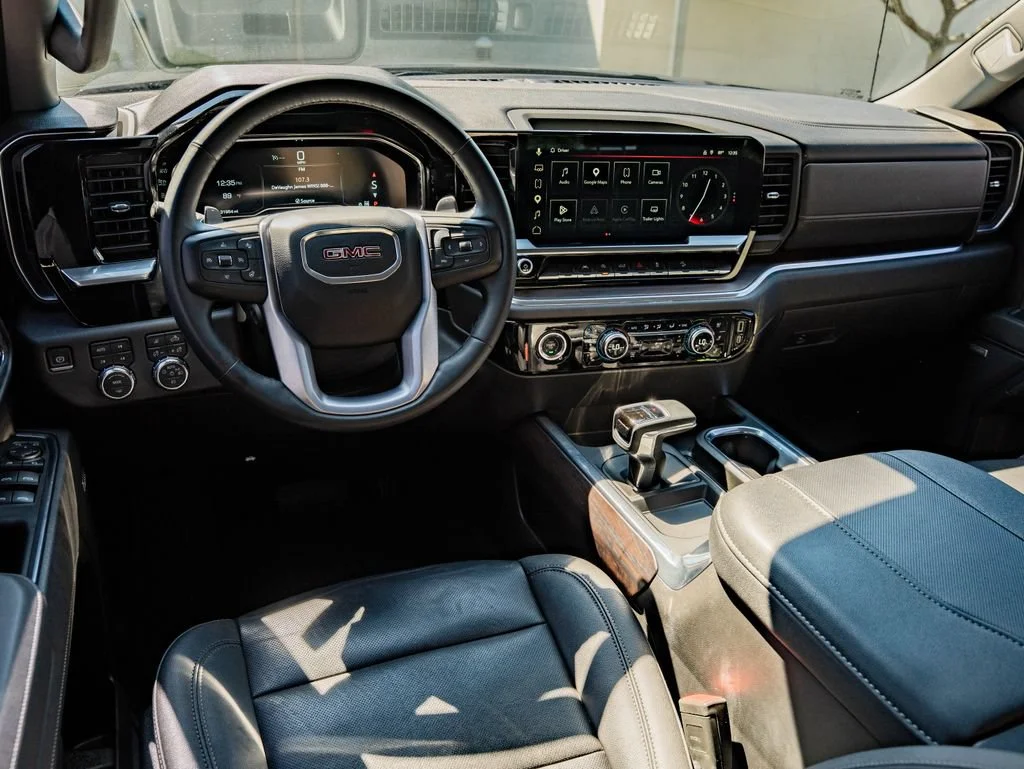 Used 2023 Titanium Rush Metallic GMC SLT image 4