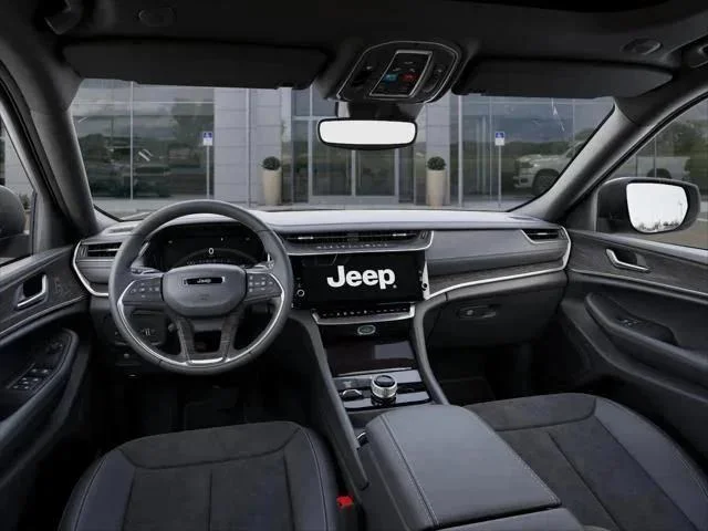 New 2026 Diamond Black Crystal Pearlcoat Jeep Laredo image 118