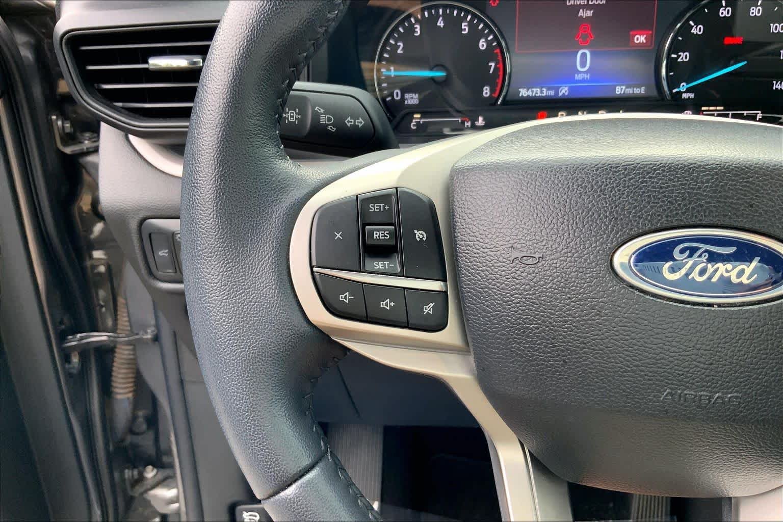 Used 2023 Carbonized Gray Metallic Ford XLT image 23