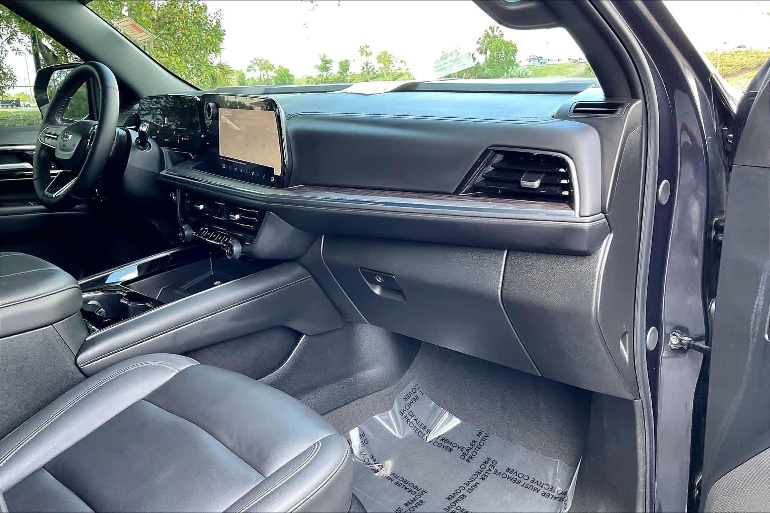 2025 Chevrolet Tahoe Z71 - Photo 16