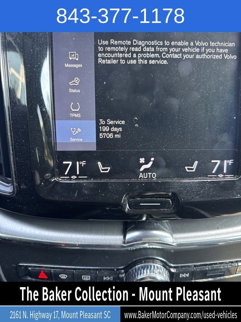 Used 2019 White Volvo T5 Momentum image 7