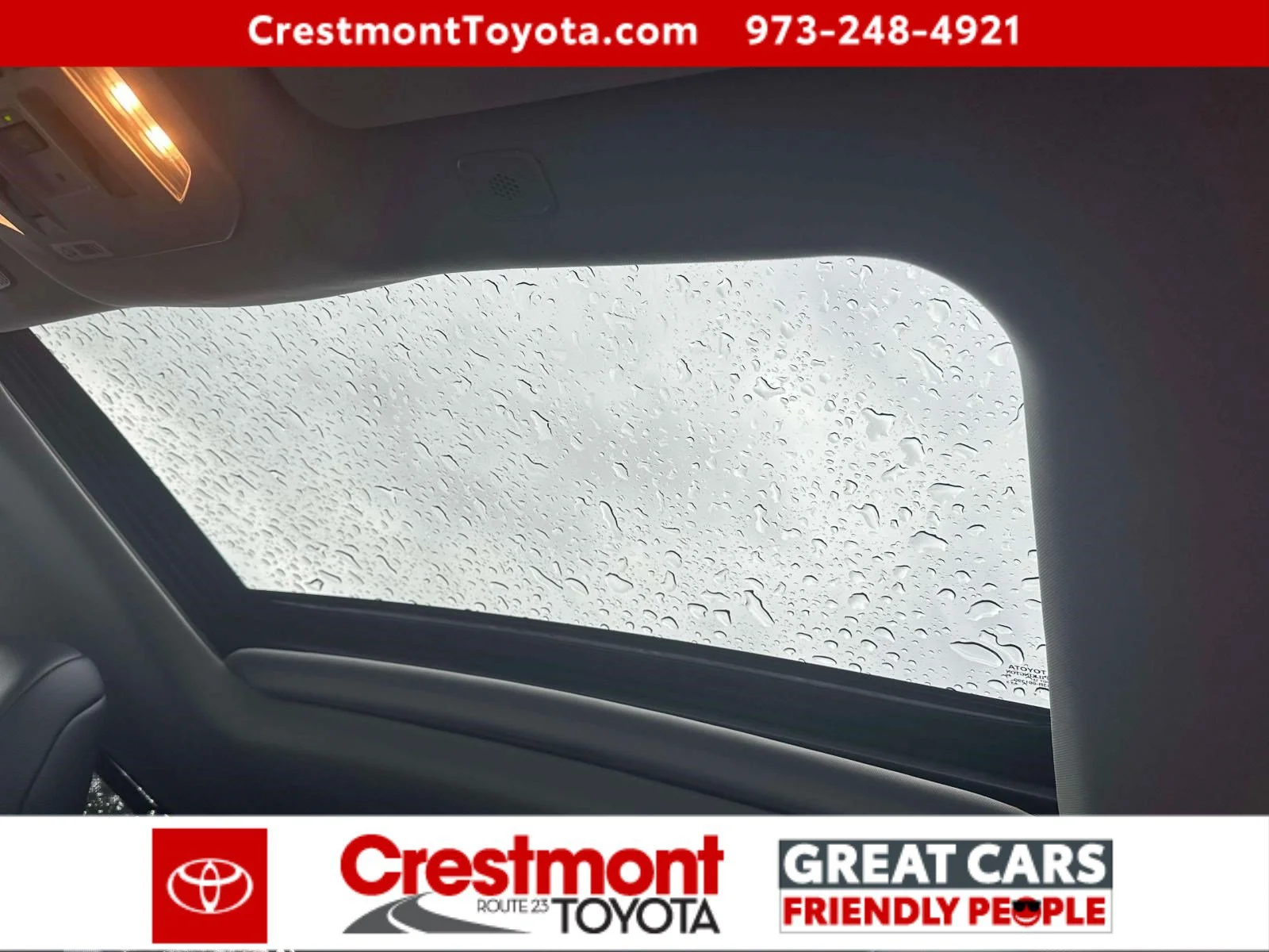 Used 2025 Heavy Metal Toyota XLE image 31