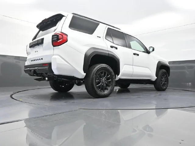 Used 2026 White Toyota SR5 image 36