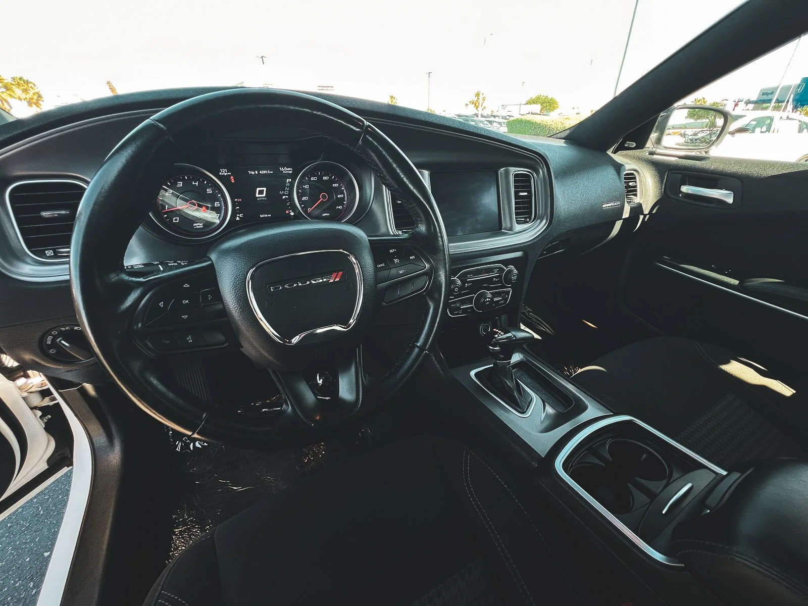 2023 Dodge Charger SXT - Photo 15
