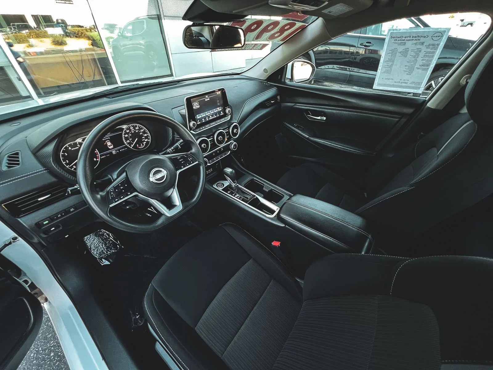 2024 Nissan Sentra SV - Photo 14