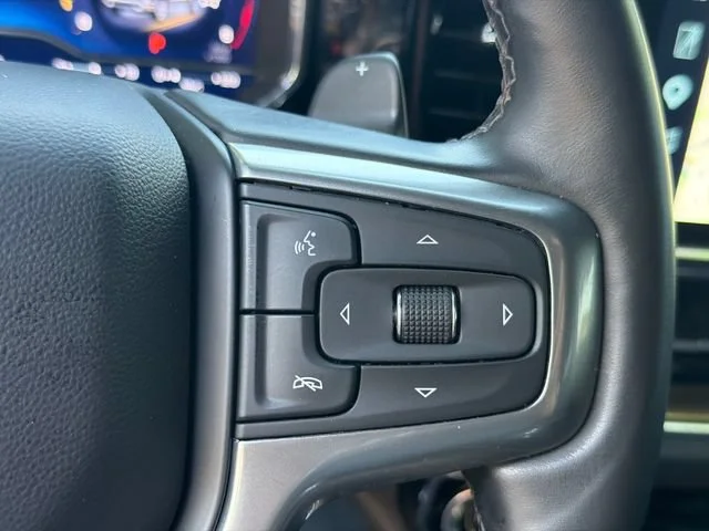 Used 2025 Black Chevrolet RST image 25