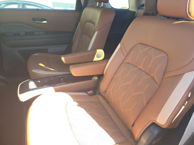 Certified Used 2026 Black Nissan Platinum image 6