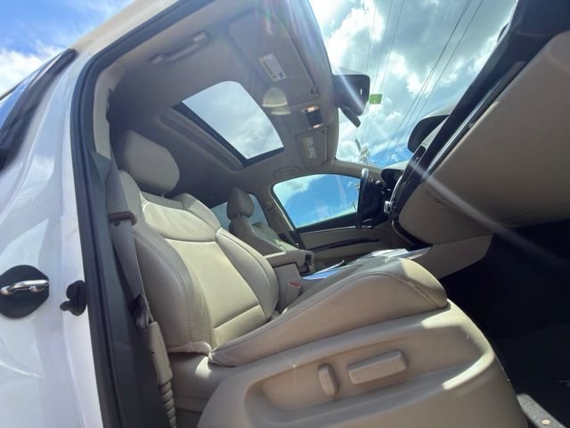 Used 2018 White Acura 3.5L image 10