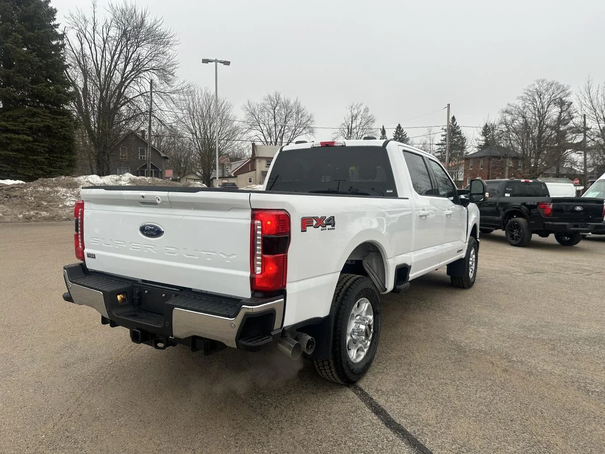 New 2026 White Ford XLT image 5