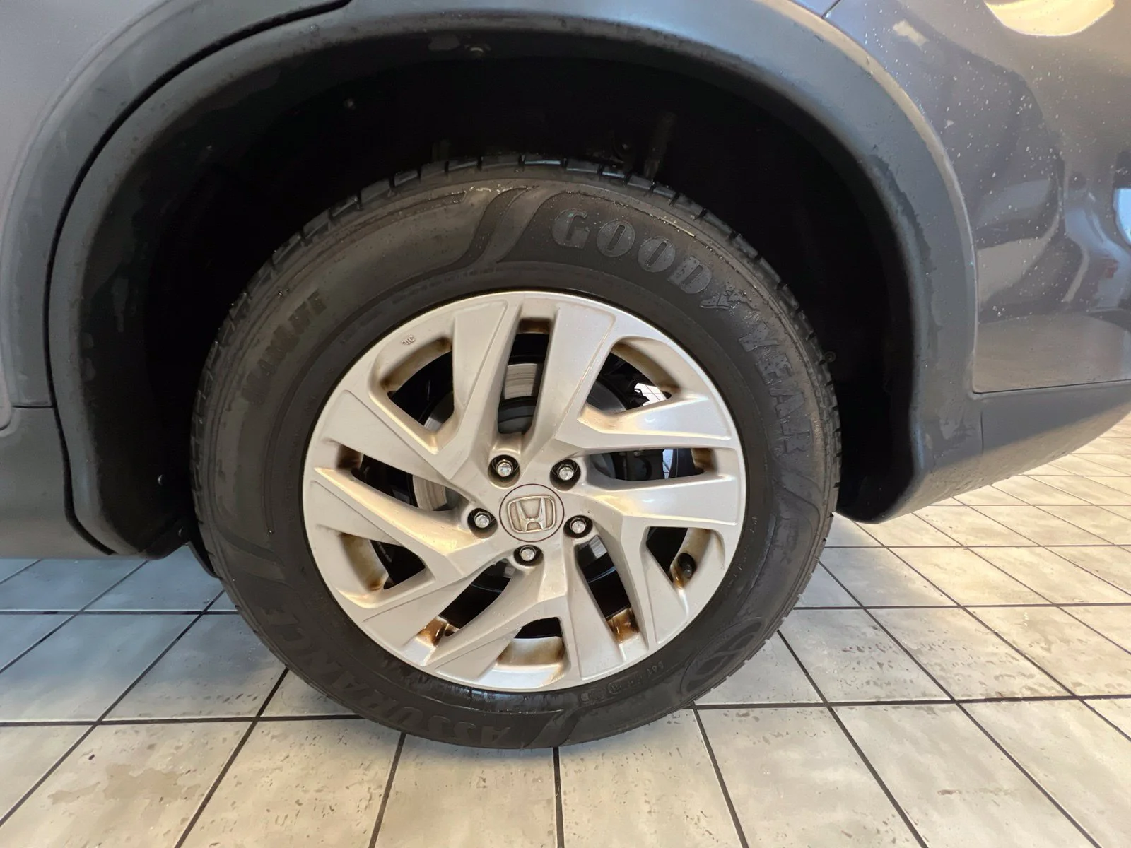 Used 2015 Gray Honda EX-L image 22