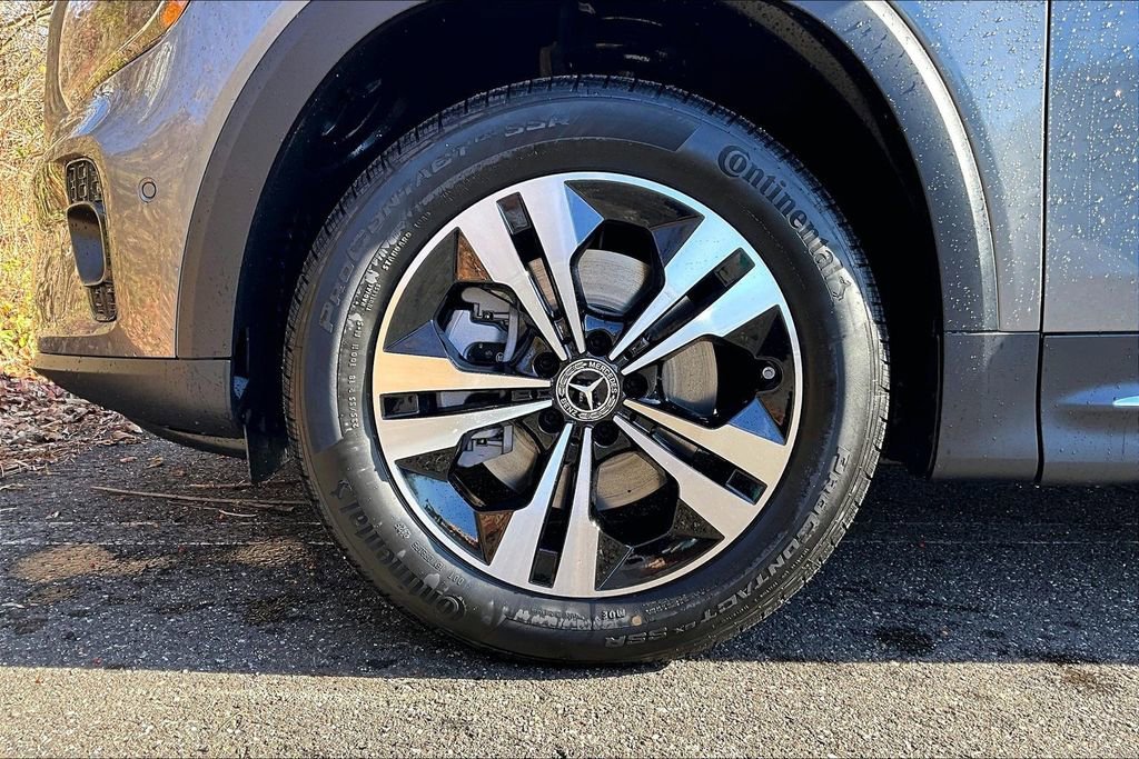 New 2026 Mountain Grey Metallic Mercedes-Benz GLB 250 image 26