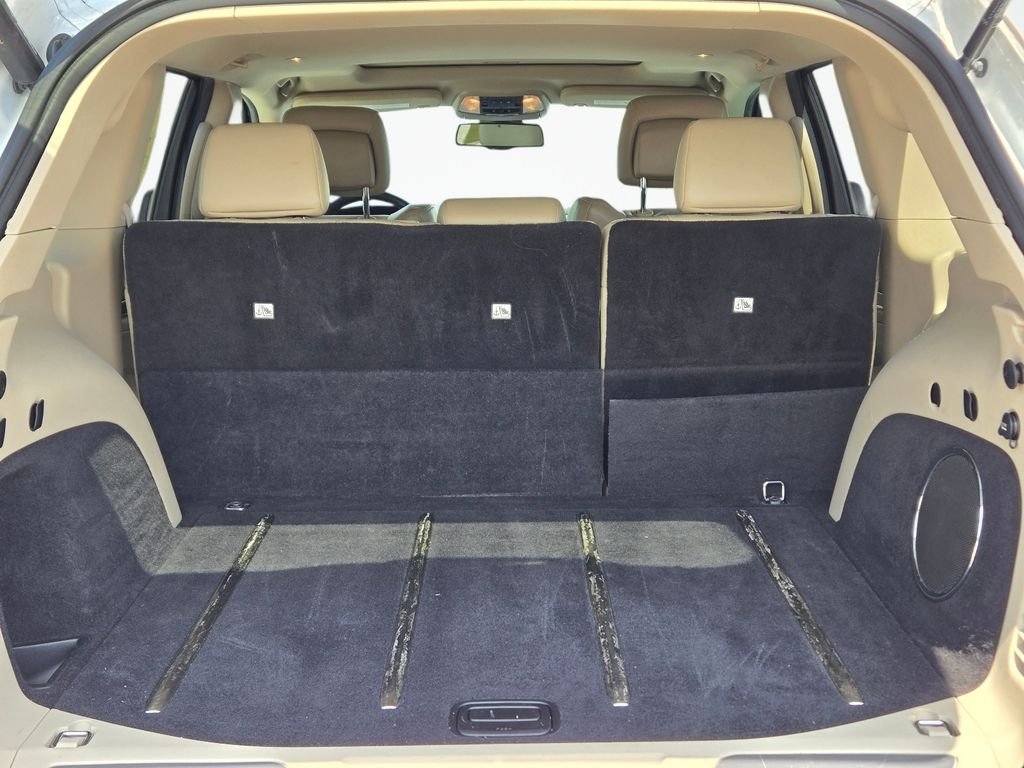 Used 2016 White Jeep Limited image 8